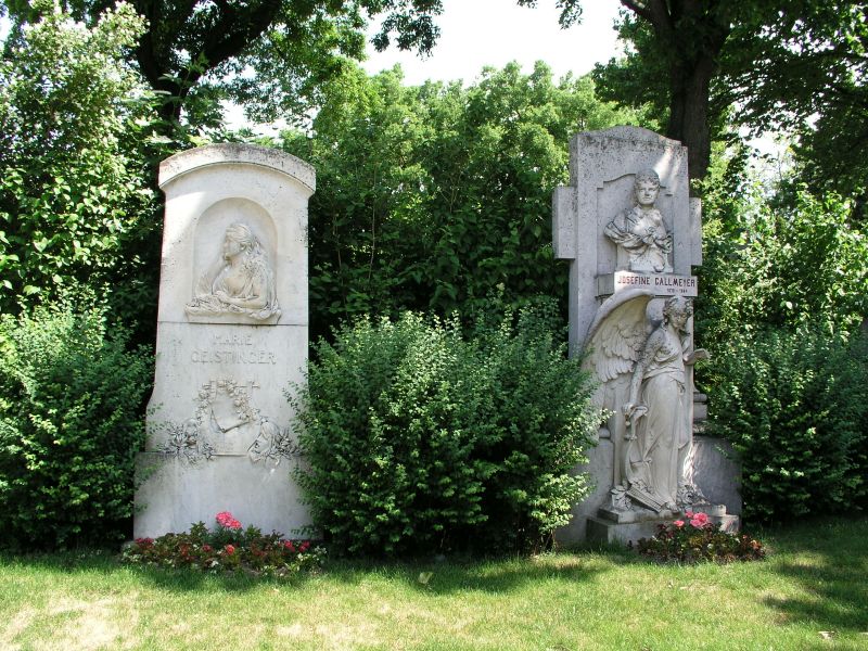 Ehrengräber von Marie Geistinger und Josefine Gallmeyer auf dem Wiener Zentralfriedhof
