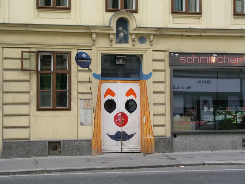 Clown Tor Wien Hofmühlgasse 2, 6. Bezirk